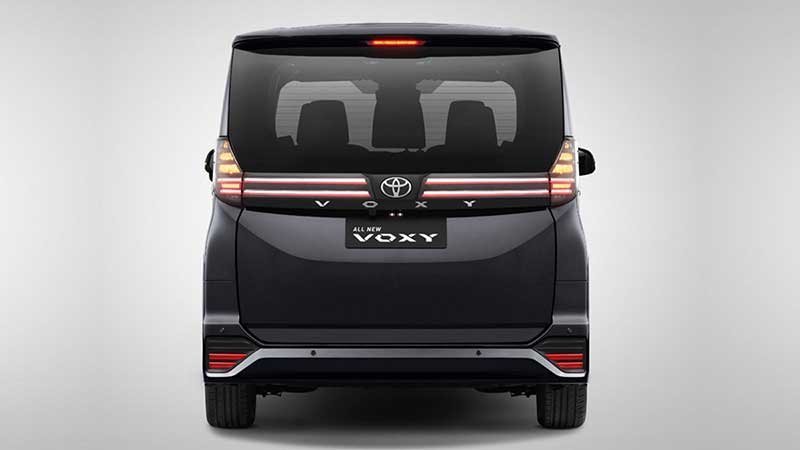 harga Toyota Voxy di Jogja